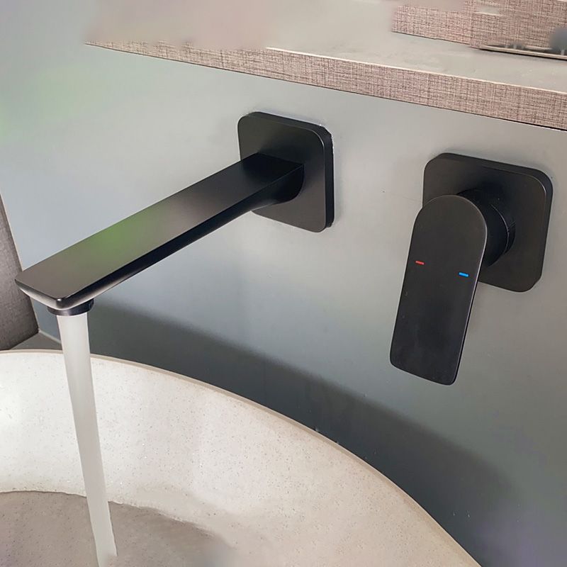 Modern Wall Mounted Bathroom Faucet Lever Handle Low Arc 2 Hole Faucets Clearhalo 'bathroom_sink_faucets' 'Conjunta de Baño y Conjunta de Grifo' 'Coronamiento de Baño y Dispositivo de Baño' 'Grifo del lavabo del baño' 'Hogar' 'home_improvement' 'home_improvement_bathroom_sink_faucets' 'Mejoras para el hogar' 1200x1200_312dcca2-5bf7-4fd1-840e-546cd5030fbd