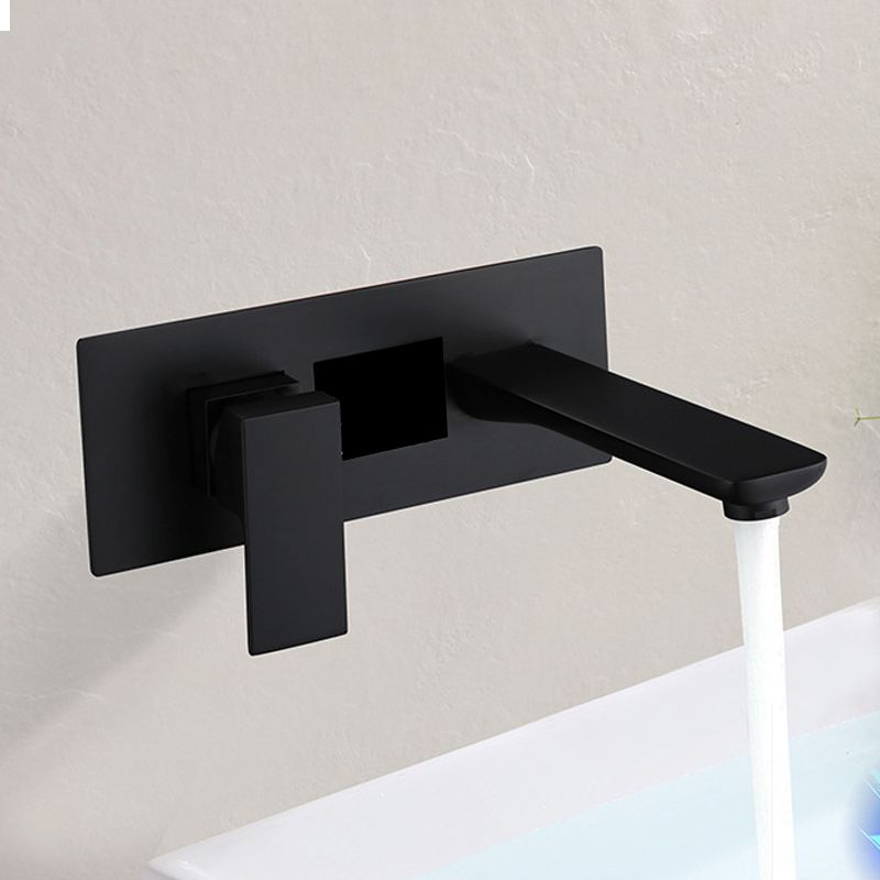 Modern Wall Mounted Faucets Digital Display Screen Led Wall Mounted Bathroom Faucet Clearhalo 'Accueil' 'Amélioration Domiciliaire' 'bathroom_sink_faucets' 'Ensembles de Lavabo & de Robinet de Toilette' 'home_improvement' 'home_improvement_bathroom_sink_faucets' 'Robinet de Lavabo de Salle de Bain' 'Rénovation et Équipement de Salle de Bain' 1200x1200_3a573c04-4ae8-48b6-a277-5443d30e23ed