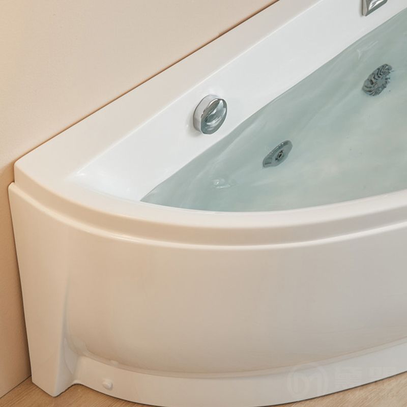 Modern Acrylic Corner Bathtub Soaking/Whirlpool Back to Wall Bathtub Clearhalo 'Bathroom Remodel & Bathroom Fixtures' 'Bathtubs' 'Home Improvement' 'home_improvement' 'home_improvement_bathtubs' 'Showers & Bathtubs' 1200x1200_3c8d11f4-6e0e-459a-9bf1-dcf14bfce5d1