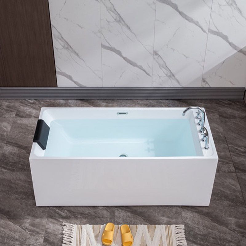 Modern White Rectangle Acrylic Bathtub Freestanding Soaking Bathtub with Drain Bath Tub Clearhalo 'Bathroom Remodel & Bathroom Fixtures' 'Bathtubs' 'Home Improvement' 'home_improvement' 'home_improvement_bathtubs' 'Showers & Bathtubs' 1200x1200_3f41864c-c052-442a-9d74-7737e493f349