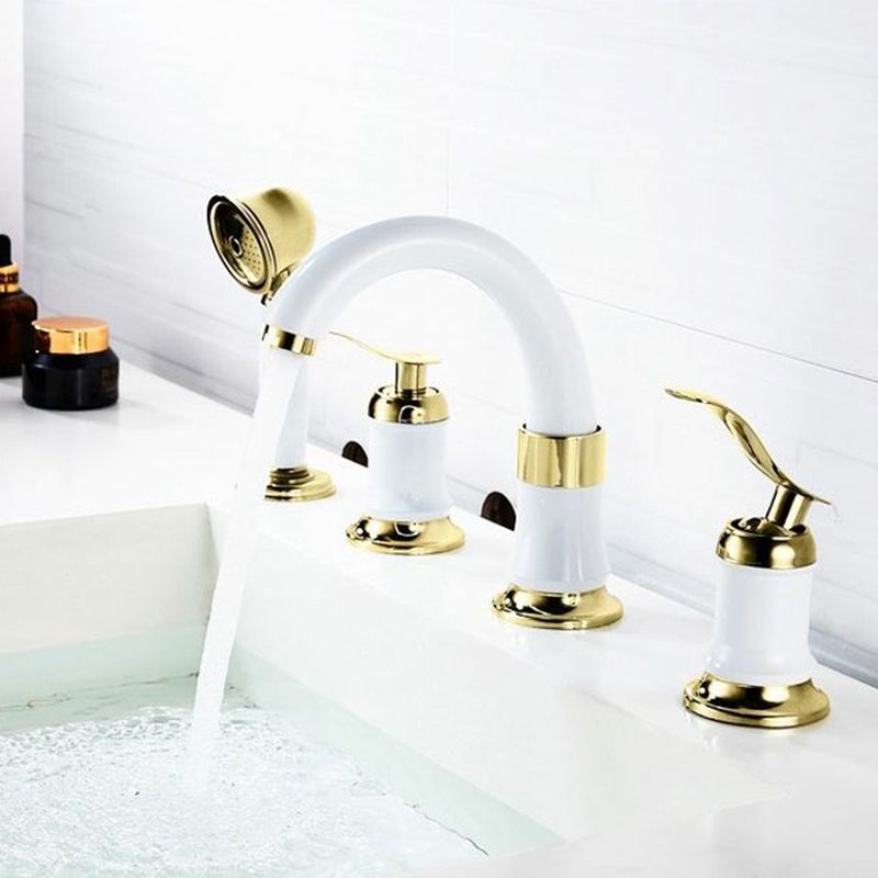 Luxury Rotatable Widespread Sink Faucet Circular Lever Handle Faucet with Water Hose Clearhalo 'Bathroom Remodel & Bathroom Fixtures' 'Bathroom Sink Faucets' 'Bathroom Sinks & Faucet Components' 'bathroom_sink_faucets' 'Home Improvement' 'home_improvement' 'home_improvement_bathroom_sink_faucets' 1200x1200_3f939ba6-f08c-4187-9f7c-8faf15b9dba8