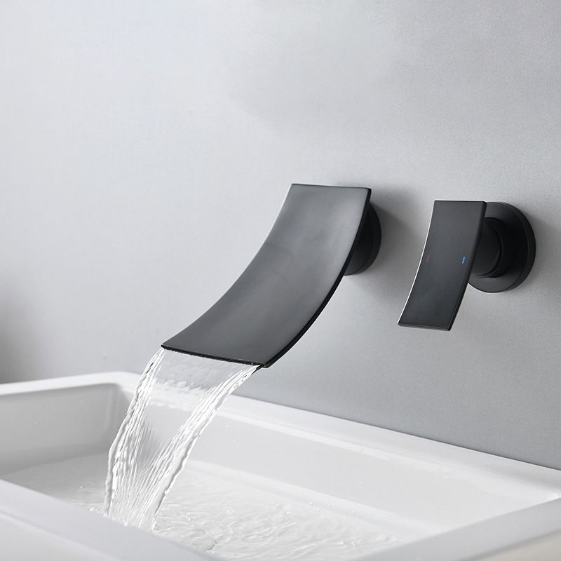 Waterfall Spout Bathroom Faucet Single Handle Wall Mounted Faucet Clearhalo 'Accueil' 'Amélioration Domiciliaire' 'bathroom_sink_faucets' 'Ensembles de Lavabo & de Robinet de Toilette' 'home_improvement' 'home_improvement_bathroom_sink_faucets' 'Robinet de Lavabo de Salle de Bain' 'Rénovation et Équipement de Salle de Bain' 1200x1200_3fc01af8-a765-485b-ade4-cce604eeca7f