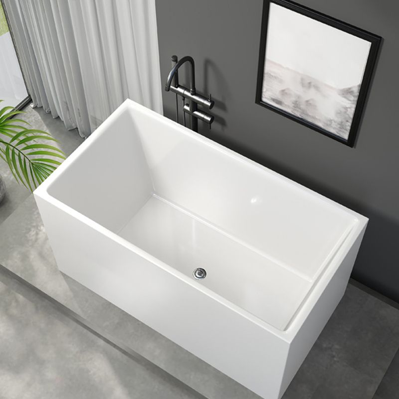 Modern Soaking Freestanding Bath Tub Acrylic Bathroom Bathtub in White Clearhalo 'Bathroom Remodel & Bathroom Fixtures' 'Bathtubs' 'Home Improvement' 'home_improvement' 'home_improvement_bathtubs' 'Showers & Bathtubs' 1200x1200_403bd304-89f3-4609-921e-126ee947681b