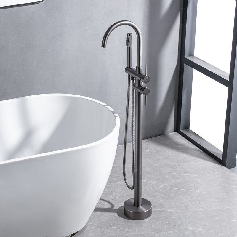 Modern Floor Mounted Metal Freestanding Tub Filler Swivel High Arc Freestanding Faucet Clearhalo 'Bathroom Remodel & Bathroom Fixtures' 'Bathtub Faucets' 'bathtub_faucets' 'Home Improvement' 'home_improvement' 'home_improvement_bathtub_faucets' 1200x1200_41dae2f2-83e9-4654-9b9a-fa31af02de32