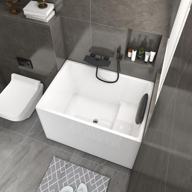 Back to Wall Soaking Bathtub Antique Finish Rectangular Acrylic Bath Tub Clearhalo 'Bathroom Remodel & Bathroom Fixtures' 'Bathtubs' 'Home Improvement' 'home_improvement' 'home_improvement_bathtubs' 'Showers & Bathtubs' 1200x1200_42234b9d-2e18-488d-be66-1dc9c1135741