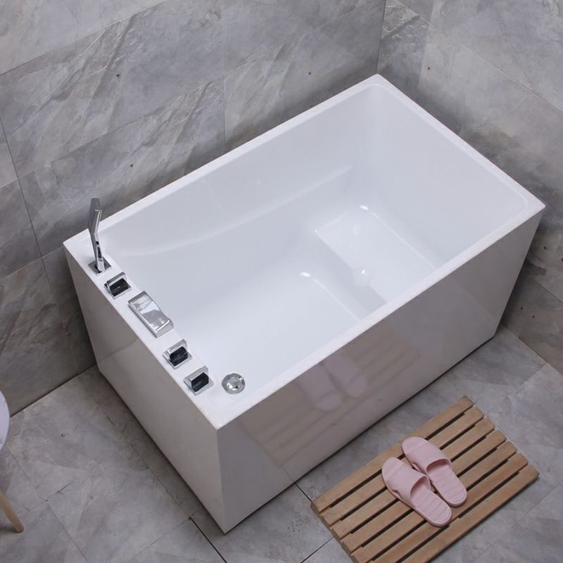 Contemporary White Acrylic Bathtub Rectangular Soaking Tub for Home Clearhalo 'Bathroom Remodel & Bathroom Fixtures' 'Bathtubs' 'Home Improvement' 'home_improvement' 'home_improvement_bathtubs' 'Showers & Bathtubs' 1200x1200_42b96881-5281-4400-9d55-d142d0d55b09