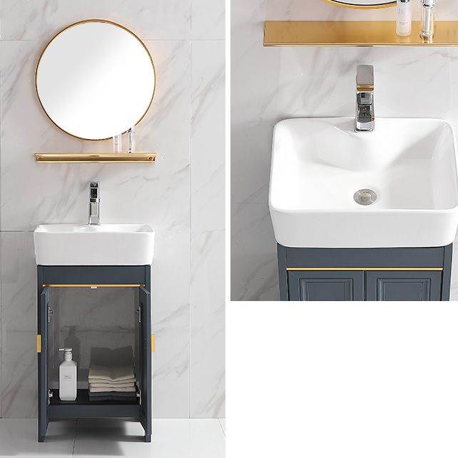 Glam Metal Sink Vanity Freestanding Single-Sink Bathroom Sink Vanity Clearhalo 'Bathroom Remodel & Bathroom Fixtures' 'Bathroom Vanities' 'bathroom_vanities' 'Home Improvement' 'home_improvement' 'home_improvement_bathroom_vanities' 1200x1200_4519f953-12a2-4bdf-b740-4c69768784e7