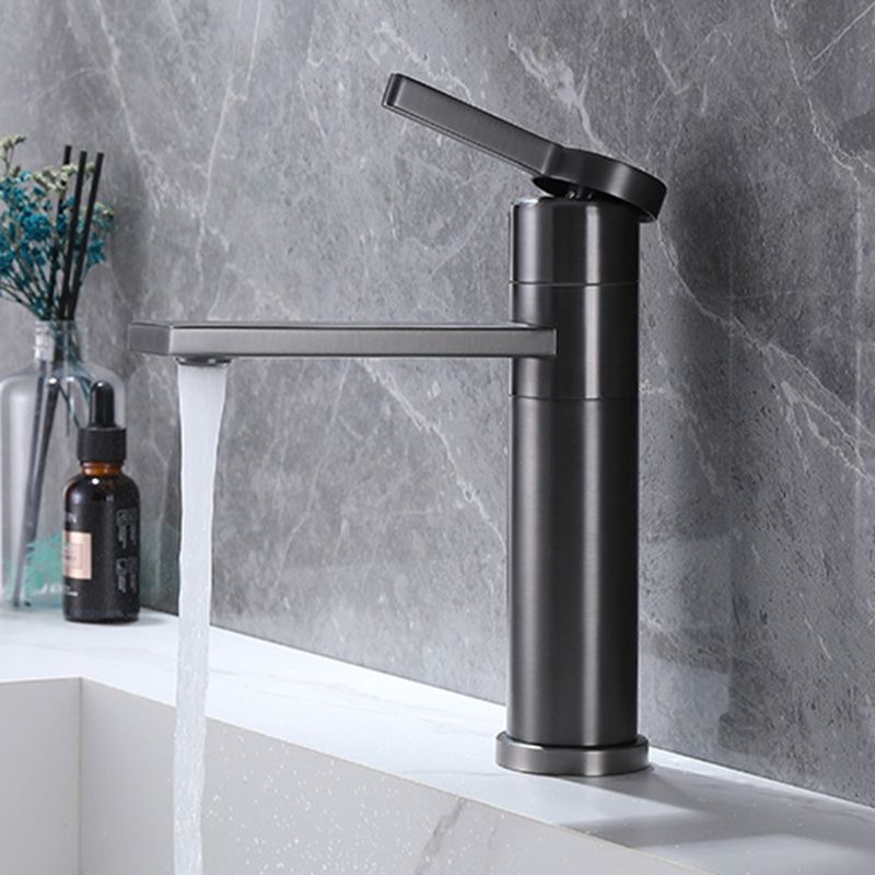 Industrial Circular Vessel Sink Faucet Stainless Steel Bathroom Faucet Clearhalo 'bathroom_sink_faucets' 'Conjunta de Baño y Conjunta de Grifo' 'Coronamiento de Baño y Dispositivo de Baño' 'Grifo del lavabo del baño' 'Hogar' 'home_improvement' 'home_improvement_bathroom_sink_faucets' 'Mejoras para el hogar' 1200x1200_45ae93eb-ee32-4397-8d60-3f397b657955