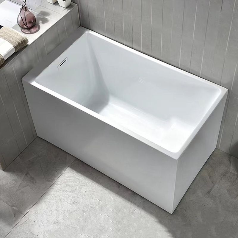 Contemporary Rectangle Acrylic Bathtub Freestanding Soaking Bathtub Clearhalo 'Bathroom Remodel & Bathroom Fixtures' 'Bathtubs' 'Home Improvement' 'home_improvement' 'home_improvement_bathtubs' 'Showers & Bathtubs' 1200x1200_4a6847bf-3e55-4e44-a50d-5e40260c83b9