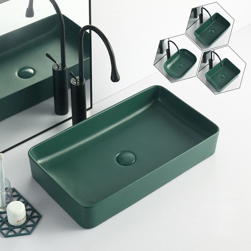 Modern Bathroom Sink Rectangular Vessel Lavatory Sink in Green Clearhalo 'Bathroom Remodel & Bathroom Fixtures' 'Bathroom Sinks & Faucet Components' 'Bathroom Sinks' 'bathroom_sink' 'Home Improvement' 'home_improvement' 'home_improvement_bathroom_sink' 1200x1200_4b6d9d1e-ae37-4827-b10d-b7b2d12ad3c3