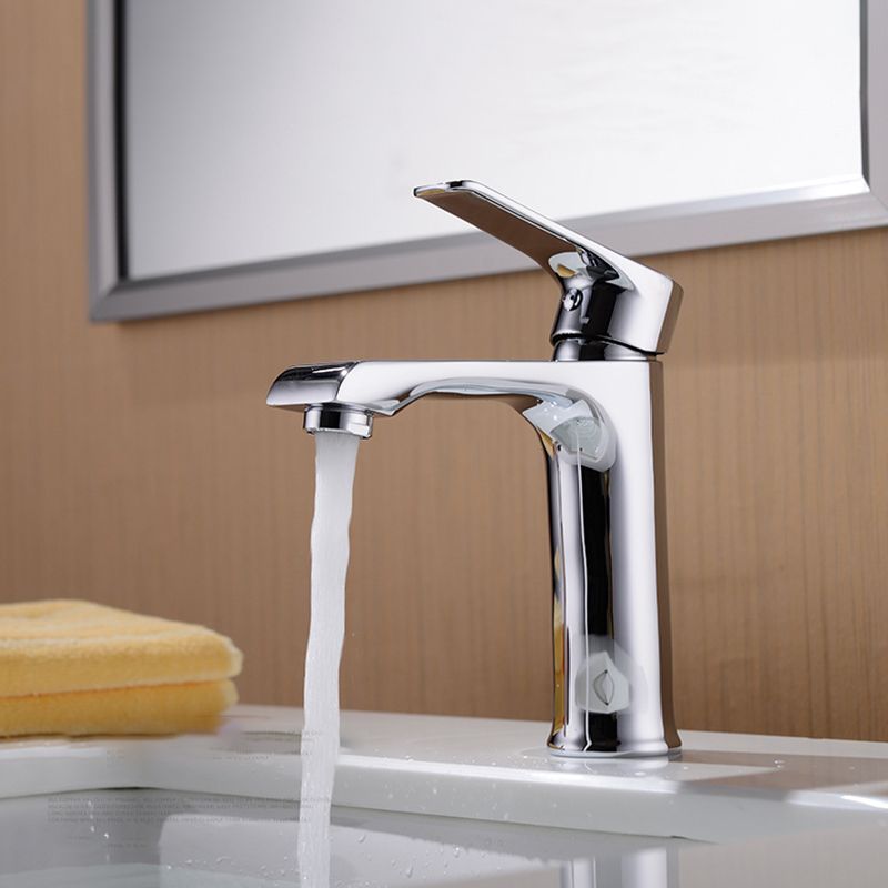 Lever Handle Vessel Sink Faucet Circular Modern Bathroom Faucet Clearhalo 'Bathroom Remodel & Bathroom Fixtures' 'Bathroom Sink Faucets' 'Bathroom Sinks & Faucet Components' 'bathroom_sink_faucets' 'Home Improvement' 'home_improvement' 'home_improvement_bathroom_sink_faucets' 1200x1200_54a3d844-3e88-4660-af1e-033fc2419ac8