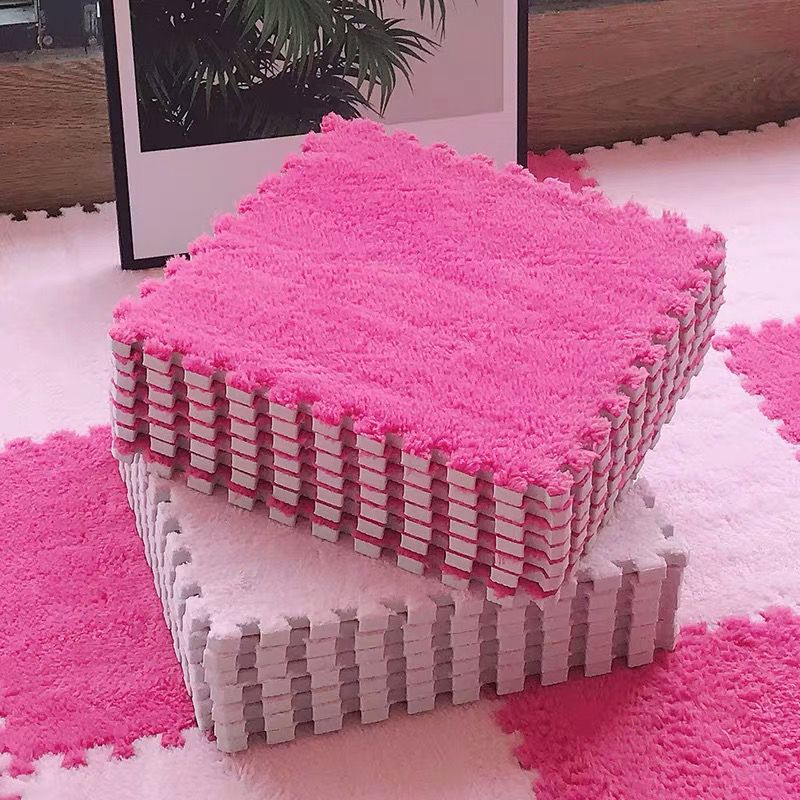 Modern Level Loop Carpet Tiles Color Block Interlocking Carpet Floor Tile Clearhalo 'Carpet Tiles & Carpet Squares' 'carpet_tiles_carpet_squares' 'Flooring 'Home Improvement' 'home_improvement' 'home_improvement_carpet_tiles_carpet_squares' Walls and Ceiling' 1200x1200_57bab940-2960-42e7-8dfc-90d77e313151