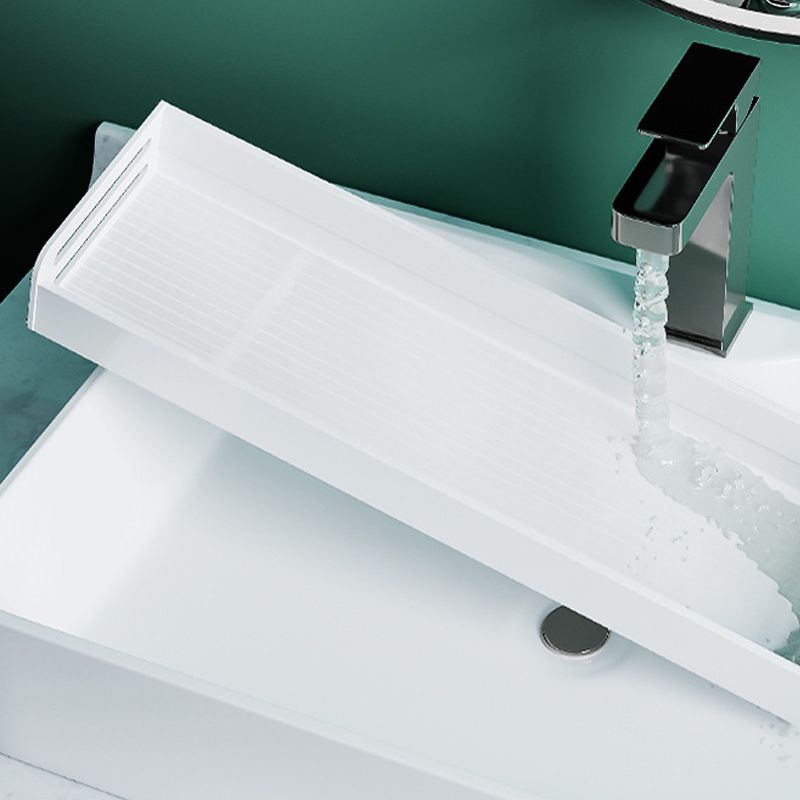 2-Piece Modern Bathroom Accessory Set White Rectangular Bath Shelf Clearhalo 'Bathroom Hardware Sets' 'Bathroom Hardware' 'Bathroom Remodel & Bathroom Fixtures' 'bathroom_hardware_sets' 'Home Improvement' 'home_improvement' 'home_improvement_bathroom_hardware_sets' 1200x1200_588dc86f-11a2-47bf-9ebf-7ac38f5aa105