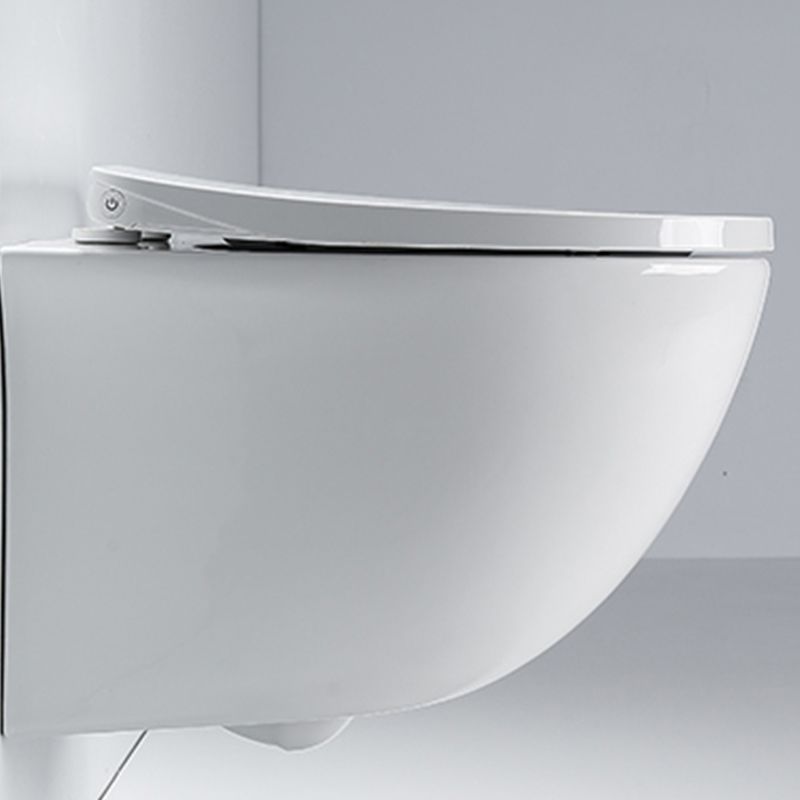 Contemporary One Piece Toilet Bowl Wall Mount Porcelain Flush Toilet Clearhalo 'Bathroom Remodel & Bathroom Fixtures' 'Home Improvement' 'home_improvement' 'home_improvement_toilets' 'Toilets & Bidets' 'Toilets' 1200x1200_5c17fd40-dbec-4611-8224-c081fdaa2b9f