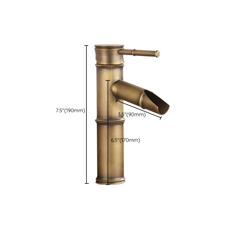 Circular Farmhouse Vessel Faucet Brass Lever Handle Bathroom Faucet Clearhalo 'bathroom_sink_faucets' 'Conjunta de Baño y Conjunta de Grifo' 'Coronamiento de Baño y Dispositivo de Baño' 'Grifo del lavabo del baño' 'Hogar' 'home_improvement' 'home_improvement_bathroom_sink_faucets' 'Mejoras para el hogar' 1200x1200_5d7b9fd7-33dc-4841-8991-2cab647b9391