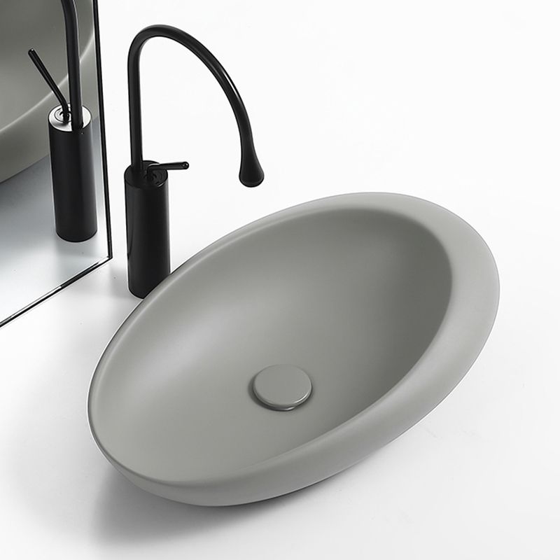 Modern Vessel Bathroom Sink Oval Porcelain with Pop-Up Drain Wash Stand Clearhalo 'Bathroom Remodel & Bathroom Fixtures' 'Bathroom Sinks & Faucet Components' 'Bathroom Sinks' 'bathroom_sink' 'Home Improvement' 'home_improvement' 'home_improvement_bathroom_sink' 1200x1200_5ebfc534-f9ec-4f52-b783-4b38be33f34f