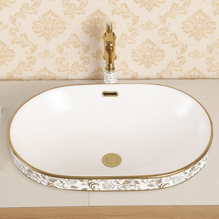 Traditional Bathroom Sink Porcelain Oval-Shape Vessel Bathroom Sink with Pop-Up Drain Clearhalo 'Bathroom Remodel & Bathroom Fixtures' 'Bathroom Sinks & Faucet Components' 'Bathroom Sinks' 'bathroom_sink' 'Home Improvement' 'home_improvement' 'home_improvement_bathroom_sink' 1200x1200_60553a6f-cc5f-4d07-8fc6-092d71e28197