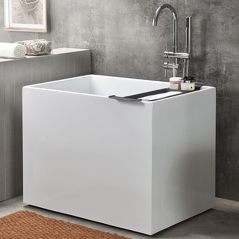 Stand Alone Antique Finish Soaking Bathtub Rectangular Modern Bathtub (Board not Included) Clearhalo 'Bathroom Remodel & Bathroom Fixtures' 'Bathtubs' 'Home Improvement' 'home_improvement' 'home_improvement_bathtubs' 'Showers & Bathtubs' 1200x1200_615974ef-a5ce-4bae-923e-5971a074f295