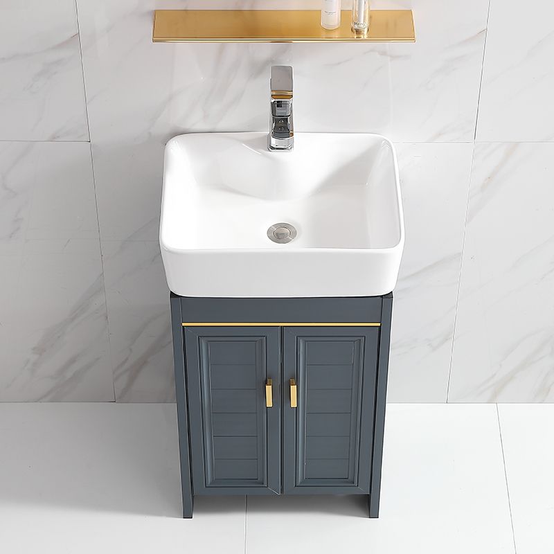 Glam Metal Sink Vanity Freestanding Single-Sink Bathroom Sink Vanity Clearhalo 'Bathroom Remodel & Bathroom Fixtures' 'Bathroom Vanities' 'bathroom_vanities' 'Home Improvement' 'home_improvement' 'home_improvement_bathroom_vanities' 1200x1200_6299c2ec-c886-488d-b0b7-cb9bf20b878d