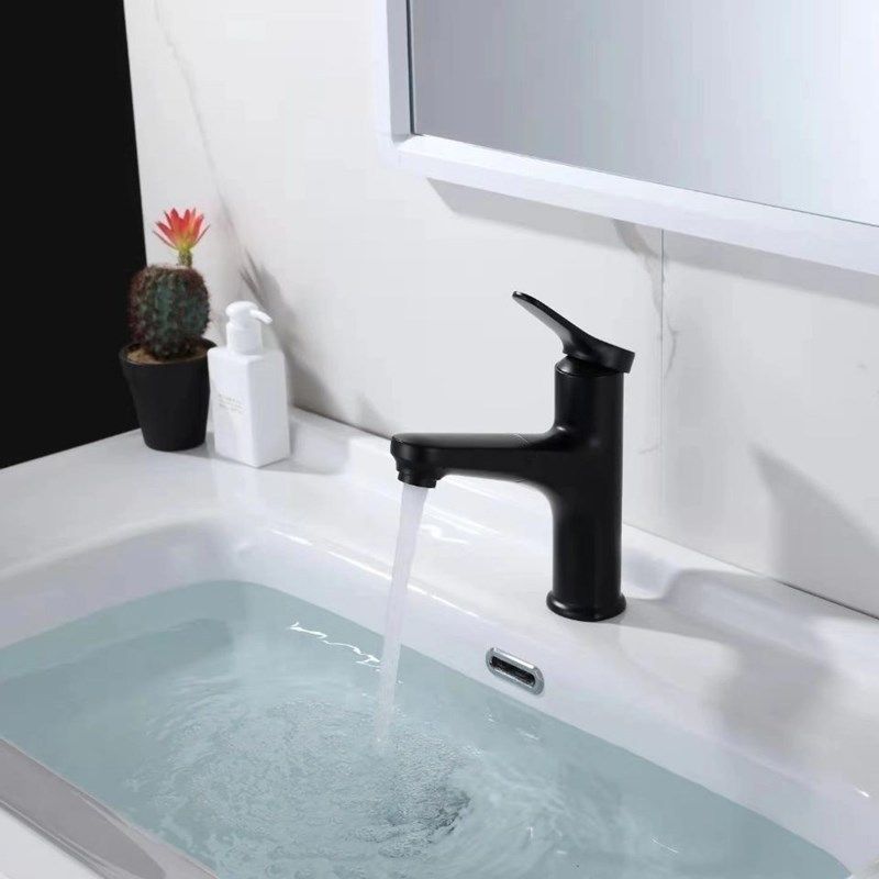 Modern Style Vessel Sink Faucet Lever Handle Copper Retractable Low Arc Vessel Faucet Clearhalo 'bathroom_sink_faucets' 'Conjunta de Baño y Conjunta de Grifo' 'Coronamiento de Baño y Dispositivo de Baño' 'Grifo del lavabo del baño' 'Hogar' 'home_improvement' 'home_improvement_bathroom_sink_faucets' 'Mejoras para el hogar' 1200x1200_64baeeba-2de5-4a0b-88ed-5c1357a4dabe