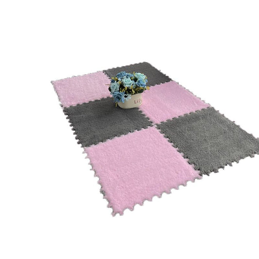 Modern Carpet Floor Tile Plush Cut Interlocking Mildew Resistant Tiles and Carpet Clearhalo 'Carpet Tiles & Carpet Squares' 'carpet_tiles_carpet_squares' 'Flooring 'Home Improvement' 'home_improvement' 'home_improvement_carpet_tiles_carpet_squares' Walls and Ceiling' 1200x1200_66d949ab-abb8-461b-b239-84ea2758b90c