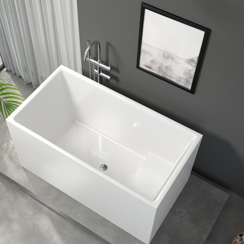 Modern Soaking Freestanding Bath Tub Acrylic Bathroom Bathtub in White Clearhalo 'Bathroom Remodel & Bathroom Fixtures' 'Bathtubs' 'Home Improvement' 'home_improvement' 'home_improvement_bathtubs' 'Showers & Bathtubs' 1200x1200_6744897f-cdc4-42c0-a578-740ae24881b8