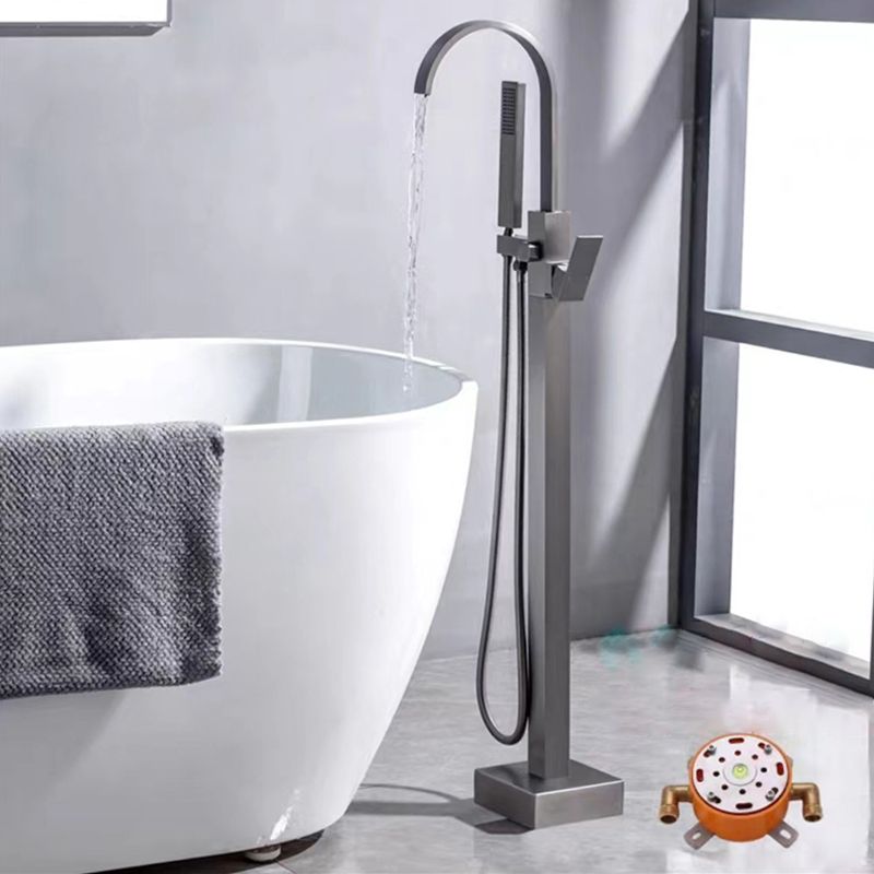 Floor Mounted Metal Freestanding Tub Filler Rotatable Freestanding Bathtub Faucet Clearhalo 'Bathroom Remodel & Bathroom Fixtures' 'Bathtub Faucets' 'bathtub_faucets' 'Home Improvement' 'home_improvement' 'home_improvement_bathtub_faucets' 1200x1200_6a7cd487-4e8f-430c-995e-9daaeefc66b5