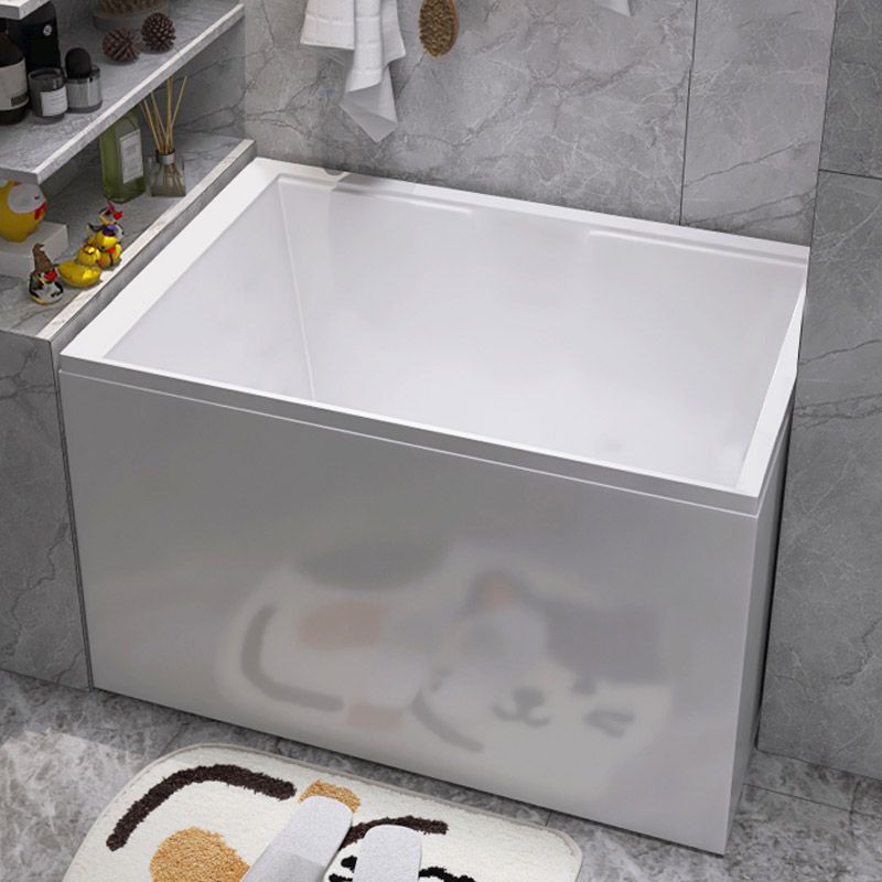 Modern Style Apron Front Bathtub Rectangular Acrylic Bathtub in White Clearhalo 'Bathroom Remodel & Bathroom Fixtures' 'Bathtubs' 'Home Improvement' 'home_improvement' 'home_improvement_bathtubs' 'Showers & Bathtubs' 1200x1200_6f9f29ce-5dc8-487d-a9c0-a6fe375efde2