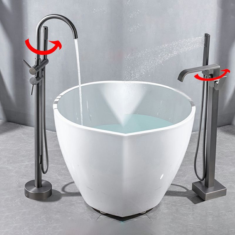 Floor Mounted Metal Freestanding Tub Filler Swivel Freestanding Faucet with Spray Gun Clearhalo 'Bathroom Remodel & Bathroom Fixtures' 'Bathtub Faucets' 'bathtub_faucets' 'Home Improvement' 'home_improvement' 'home_improvement_bathtub_faucets' 1200x1200_6faa3ed0-c68d-4c4b-80bf-720bb09b94e9