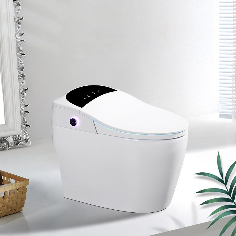 Modern One Piece Toilet Floor Mounted Toilet Bowl with Seat for Washroom Clearhalo 'Bathroom Remodel & Bathroom Fixtures' 'Home Improvement' 'home_improvement' 'home_improvement_toilets' 'Toilets & Bidets' 'Toilets' 1200x1200_75dd09b5-fa16-48a2-ae5d-03e68d45fd20