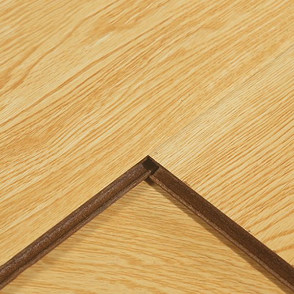 Classic 7" X 32" X 12mm Laminate Flooring, Click-Lock, Waterproof Clearhalo 'Flooring 'Home Improvement' 'home_improvement' 'home_improvement_laminate_flooring' 'Laminate Flooring' 'laminate_flooring' Walls and Ceiling' 1200x1200_760986bc-fdf5-4238-82dc-1c08ff28d0d0