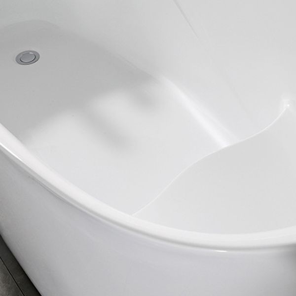 Oval Slipper Soaking Bathtub Modern Acrylic Freestanding Bathtub in White Clearhalo 'Bathroom Remodel & Bathroom Fixtures' 'Bathtubs' 'Home Improvement' 'home_improvement' 'home_improvement_bathtubs' 'Showers & Bathtubs' 1200x1200_785edd94-a0b6-4c82-abd1-6450d8e608f8