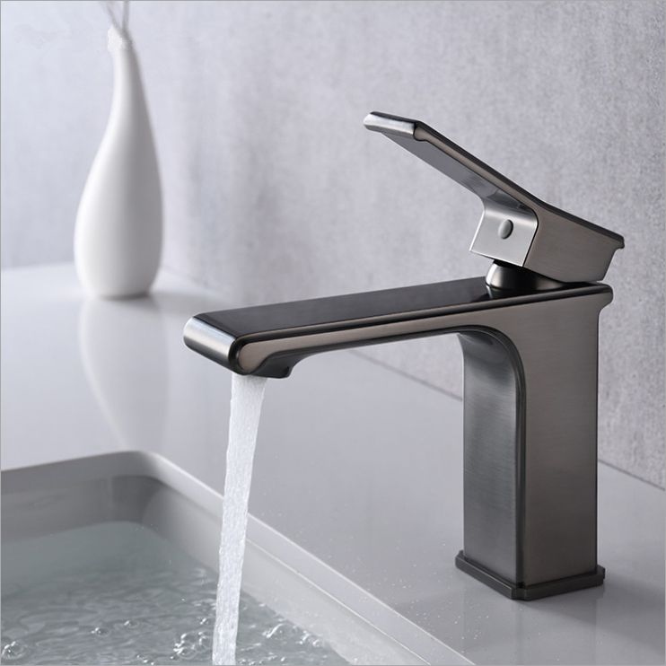 Modern Lever Handles Sink Faucet Chrome Square Bathroom Sink Faucet Clearhalo 'Bathroom Remodel & Bathroom Fixtures' 'Bathroom Sink Faucets' 'Bathroom Sinks & Faucet Components' 'bathroom_sink_faucets' 'Home Improvement' 'home_improvement' 'home_improvement_bathroom_sink_faucets' 1200x1200_785ee37d-a693-4bc0-abf3-6373f476ecdc