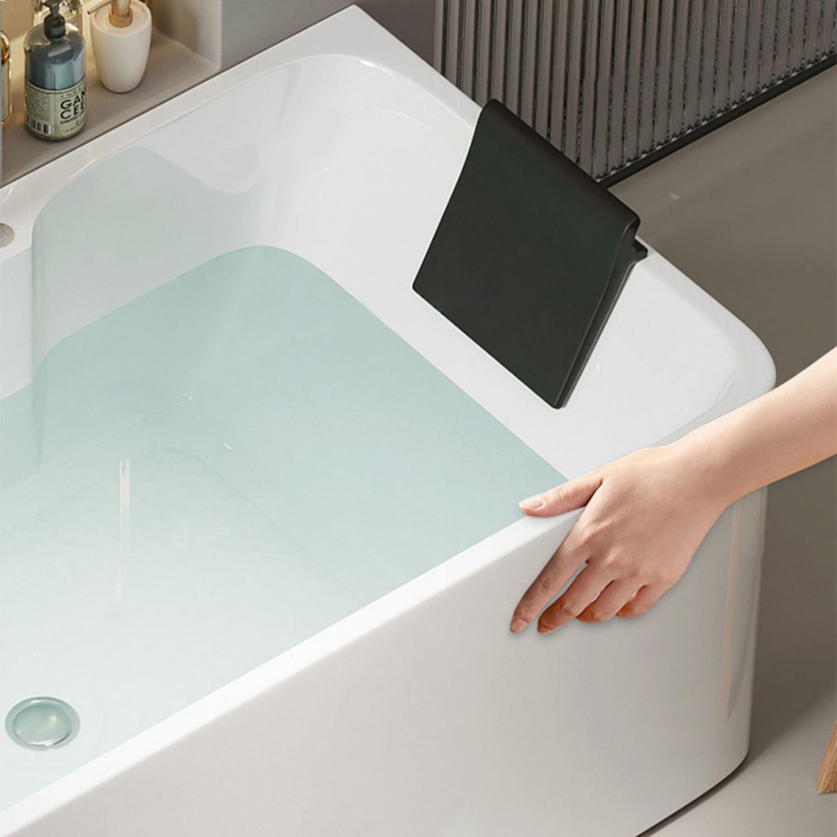 White Rectangular Bath Freestanding Acrylic Back to Wall Bathtub Clearhalo 'Bathroom Remodel & Bathroom Fixtures' 'Bathtubs' 'Home Improvement' 'home_improvement' 'home_improvement_bathtubs' 'Showers & Bathtubs' 1200x1200_7b061642-9b60-4dff-a402-182173792a7b