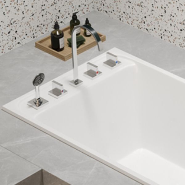 Modern Rectangle Acrylic Embedded Bathtub with Drain Bath Tub Clearhalo 'Bathroom Remodel & Bathroom Fixtures' 'Bathtubs' 'Home Improvement' 'home_improvement' 'home_improvement_bathtubs' 'Showers & Bathtubs' 1200x1200_7bdd8322-80e9-4f6c-8a13-11347f15908f