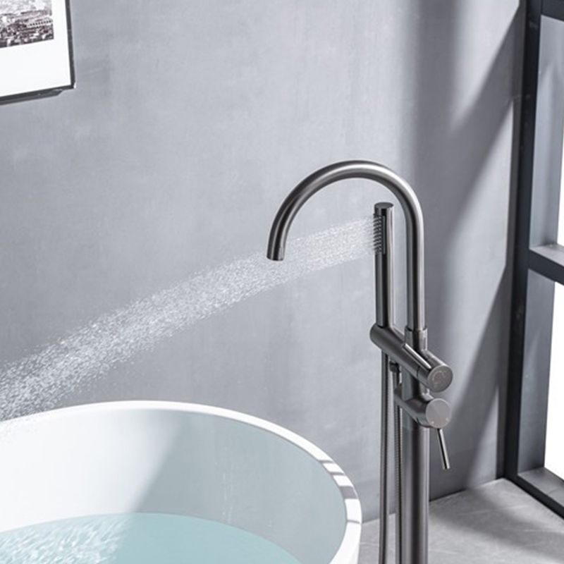 Modern Floor Mounted Metal Freestanding Tub Filler Swivel High Arc Freestanding Faucet Clearhalo 'Bathroom Remodel & Bathroom Fixtures' 'Bathtub Faucets' 'bathtub_faucets' 'Home Improvement' 'home_improvement' 'home_improvement_bathtub_faucets' 1200x1200_7e56eb3d-6b15-41fc-82b3-d786bad0713e