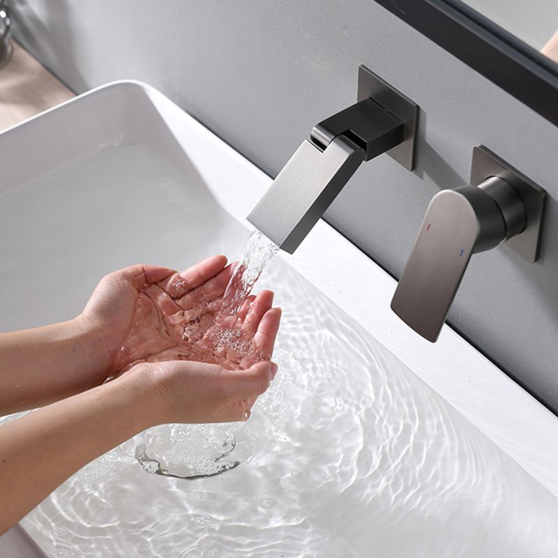 Modern Wall Mounted Bathroom Faucet Waterfall Spout Bathroom Faucet Clearhalo 'bathroom_sink_faucets' 'Conjunta de Baño y Conjunta de Grifo' 'Coronamiento de Baño y Dispositivo de Baño' 'Grifo del lavabo del baño' 'Hogar' 'home_improvement' 'home_improvement_bathroom_sink_faucets' 'Mejoras para el hogar' 1200x1200_857d1bd4-47d6-4966-801c-5740819bb577