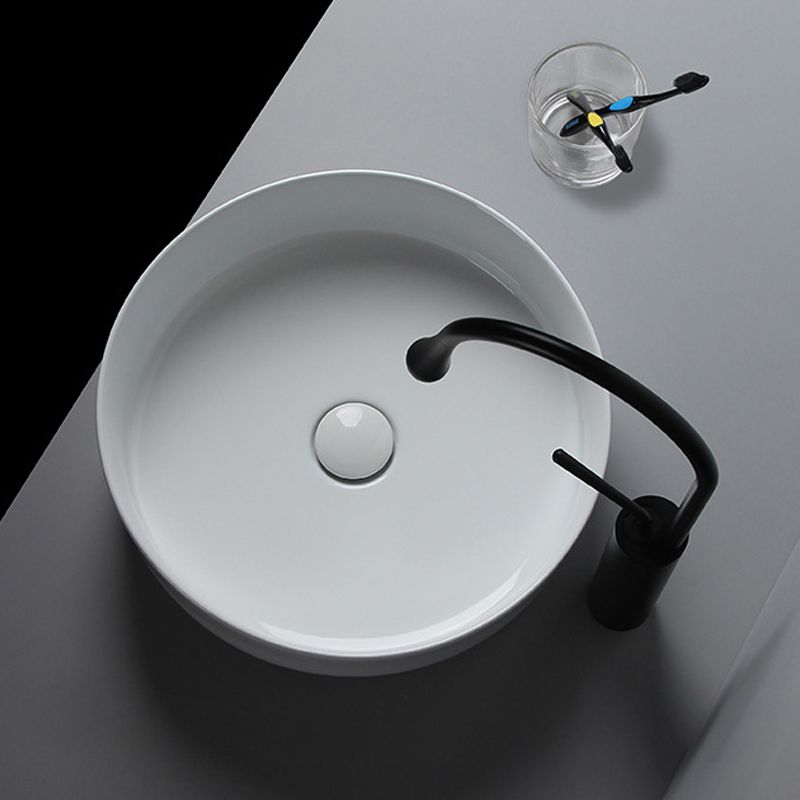 Modern White Vessel Sink Porcelain Shut-Off Valve Included Bathroom Sink Clearhalo 'Bathroom Remodel & Bathroom Fixtures' 'Bathroom Sinks & Faucet Components' 'Bathroom Sinks' 'bathroom_sink' 'Home Improvement' 'home_improvement' 'home_improvement_bathroom_sink' 1200x1200_884c7f50-0f55-47f0-a002-720549c1b9fe