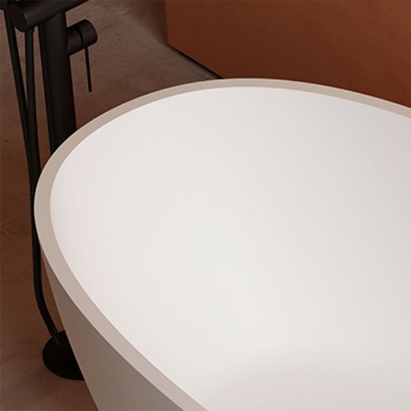 Antique Finish Oval Soaking Bath Stand Alone Modern Bath Tub Clearhalo 'Bathroom Remodel & Bathroom Fixtures' 'Bathtubs' 'Home Improvement' 'home_improvement' 'home_improvement_bathtubs' 'Showers & Bathtubs' 1200x1200_8a9b68c4-bd65-4035-80e3-cd4a8256a8f2