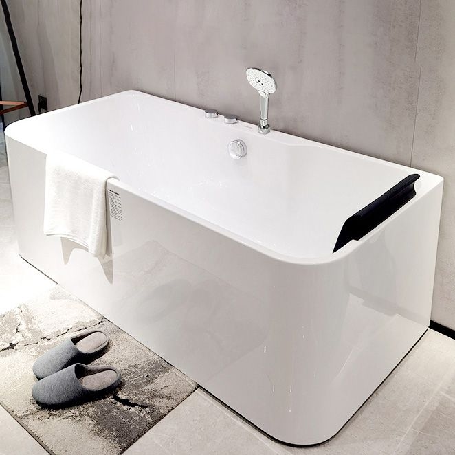 White Acrylic Bathtub Modern Soaking Freestanding Center Bath Clearhalo 'Bathroom Remodel & Bathroom Fixtures' 'Bathtubs' 'Home Improvement' 'home_improvement' 'home_improvement_bathtubs' 'Showers & Bathtubs' 1200x1200_8ab594f3-a3c2-4cc4-806b-029ba6f5592b