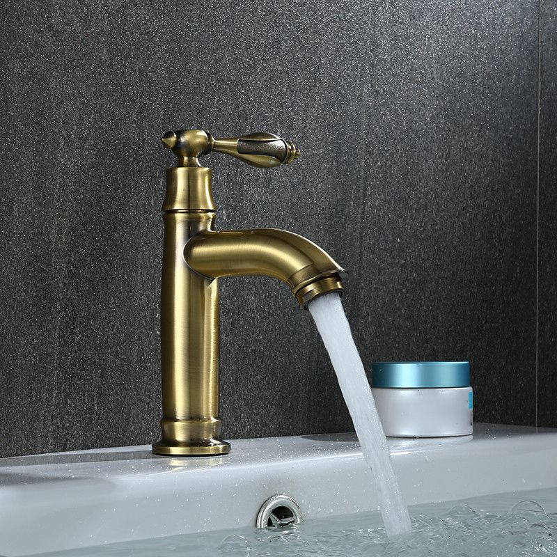 Farmhouse Wide Spread Bathroom Faucet 1-Handle Lavatory Faucet Clearhalo 'bathroom_sink_faucets' 'Conjunta de Baño y Conjunta de Grifo' 'Coronamiento de Baño y Dispositivo de Baño' 'Grifo del lavabo del baño' 'Hogar' 'home_improvement' 'home_improvement_bathroom_sink_faucets' 'Mejoras para el hogar' 1200x1200_8b9f4abe-9e91-41c1-a8da-b8bbfe66998e