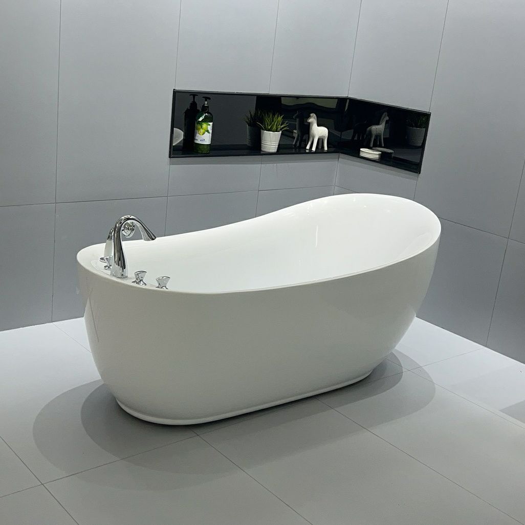 Acrylic Soaking Bathtub White Freestanding Bath for Bathroom Clearhalo 'Bathroom Remodel & Bathroom Fixtures' 'Bathtubs' 'Home Improvement' 'home_improvement' 'home_improvement_bathtubs' 'Showers & Bathtubs' 1200x1200_8e03b1a4-2901-4297-99b8-29f35e1e58a0