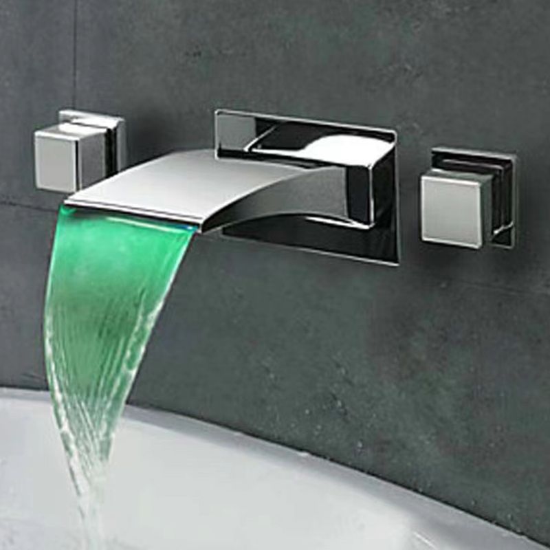 2 Handle Widespread Faucet 3-Hole Widespread Wall Mounted Bathroom Sink Faucet Clearhalo 'bathroom_sink_faucets' 'Conjunta de Baño y Conjunta de Grifo' 'Coronamiento de Baño y Dispositivo de Baño' 'Grifo del lavabo del baño' 'Hogar' 'home_improvement' 'home_improvement_bathroom_sink_faucets' 'Mejoras para el hogar' 1200x1200_902d66cc-9be5-4f08-a386-f19dfeccda06