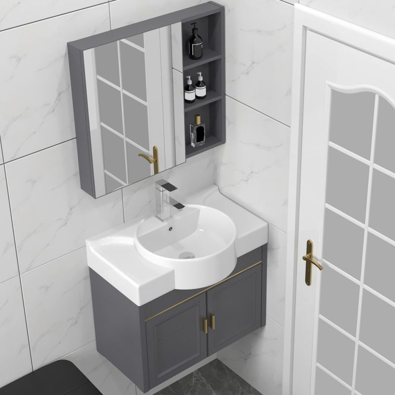 Glam Metal Base Vanity Wall Mount Bath Vanity Set with Soft Close Door Clearhalo 'Bathroom Remodel & Bathroom Fixtures' 'Bathroom Vanities' 'bathroom_vanities' 'Home Improvement' 'home_improvement' 'home_improvement_bathroom_vanities' 1200x1200_904e6581-1dc2-4a5f-b8ad-c18fe96f4898