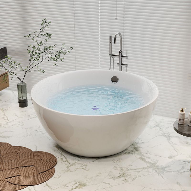 Modern Stand Alone Bathtub with Center Drain Acrylic Bath Tub Clearhalo 'Bathroom Remodel & Bathroom Fixtures' 'Bathtubs' 'Home Improvement' 'home_improvement' 'home_improvement_bathtubs' 'Showers & Bathtubs' 1200x1200_90776fa5-7960-4544-a5ca-196a68610446