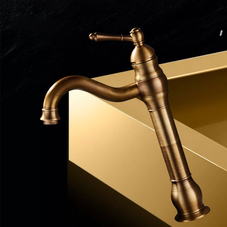 Traditional Wide Spread Bathroom Faucet Lever Handles Centerset Faucet Clearhalo 'Accueil' 'Amélioration Domiciliaire' 'bathroom_sink_faucets' 'Ensembles de Lavabo & de Robinet de Toilette' 'home_improvement' 'home_improvement_bathroom_sink_faucets' 'Robinet de Lavabo de Salle de Bain' 'Rénovation et Équipement de Salle de Bain' 1200x1200_9095a28c-2313-46bf-81b3-28759808b24d