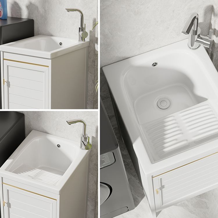 Glam Freestanding Vanity Single Sink Metal Frame Rectangular Faucet Vanity with Door Clearhalo 'Bathroom Remodel & Bathroom Fixtures' 'Bathroom Vanities' 'bathroom_vanities' 'Home Improvement' 'home_improvement' 'home_improvement_bathroom_vanities' 1200x1200_95e3ae0d-d0cd-4579-8085-769c8c195fc6