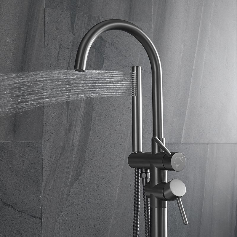 Modern Floor Mounted Metal Freestanding Tub Filler Swivel Freestanding Faucet Clearhalo 'Bathroom Remodel & Bathroom Fixtures' 'Bathtub Faucets' 'bathtub_faucets' 'Home Improvement' 'home_improvement' 'home_improvement_bathtub_faucets' 1200x1200_9b39f4bc-cbde-4c20-9a6e-3ec9e25455ba