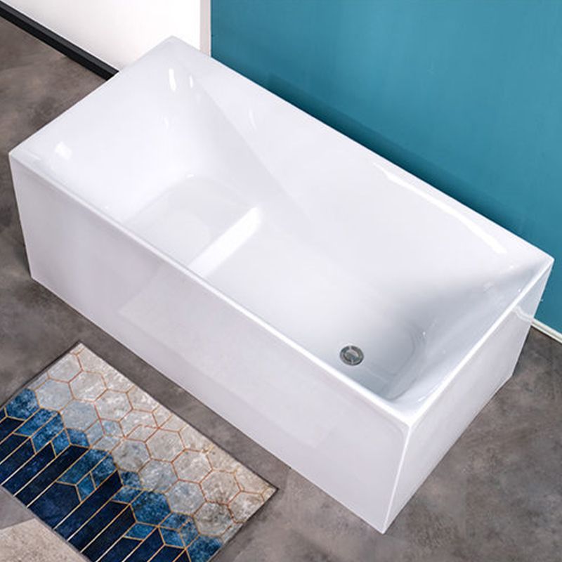 Soaking Freestanding Bath Tub Modern Style Acrylic Bathroom Bathtub Clearhalo 'Bathroom Remodel & Bathroom Fixtures' 'Bathtubs' 'Home Improvement' 'home_improvement' 'home_improvement_bathtubs' 'Showers & Bathtubs' 1200x1200_9f16e9e4-1b29-46c3-b992-ddb66d60198d