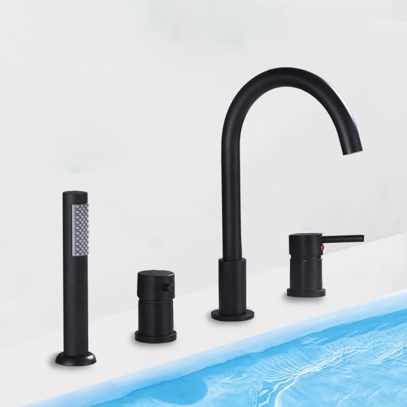 Deck Mounted Metal Roman Tub Faucet Low Arc Roman Tub Faucet Set Clearhalo 'Bathroom Remodel & Bathroom Fixtures' 'Bathtub Faucets' 'bathtub_faucets' 'Home Improvement' 'home_improvement' 'home_improvement_bathtub_faucets' 1200x1200_a43ed256-5681-4056-b1df-e177387fcdb1